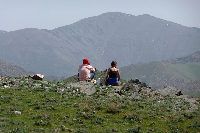 Hiking tour to Hayat, Uhum and Asraf villages – 4 days - Food, logistics, and small-group comfort (max 12)