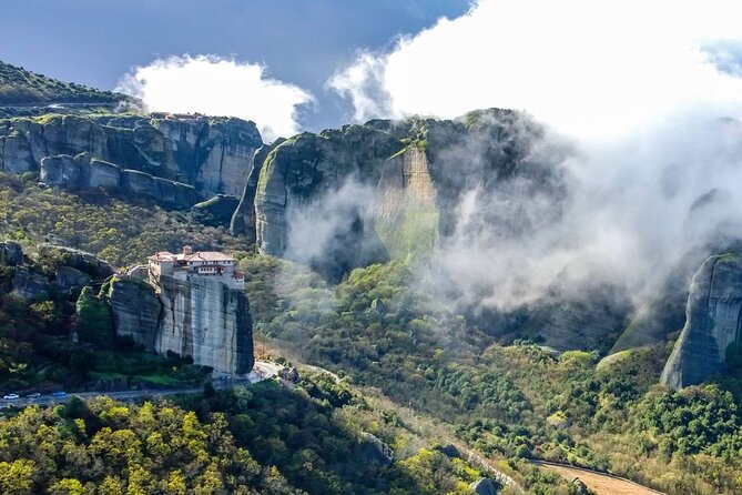 Hiking Tour to Meteora from Kalambaka - Local Agency - What to bring (and what not to assume you’ll get)