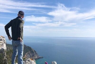 Hiking tour to the highest limestone cliff of continental Europe - The 381m viewpoint: Europe’s highest limestone cliff payoff