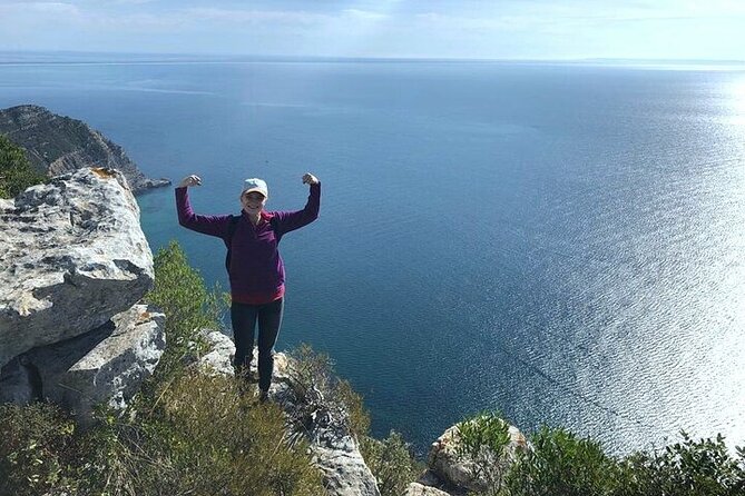 Hiking tour to the highest limestone cliff of continental Europe - What to wear and bring for 12.7 km of medium-high hiking