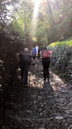 HIKING TOUR: VARENNA, Castle of VEZIO Villa MONASTERO, FIUMELATTE - Villa Monastero and the 2 km botanical garden walk