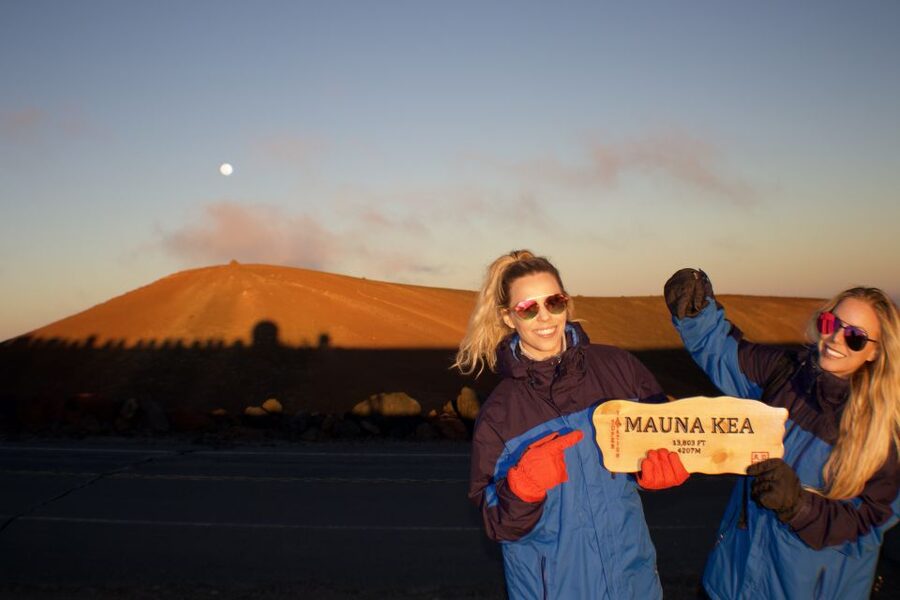 Hilo: Mauna Kea Summit, Sunset, & Stargazing Experience - Altitude and cold: the part you should plan around, not hope for