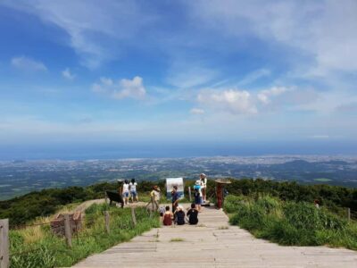 Jeju: Mt. Hallasan Hike and UNESCO Sites Day Tour - Hotel pickup in Jeju-si: easy start, limited pickup radius