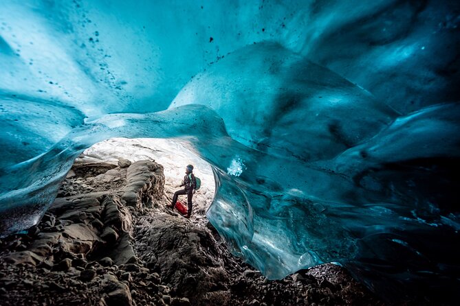 Jökulsárlón: Blue Ice Cave and a Long Glacier Hike - Gear and safety setup: crampons, harnesses, helmets, headlamps