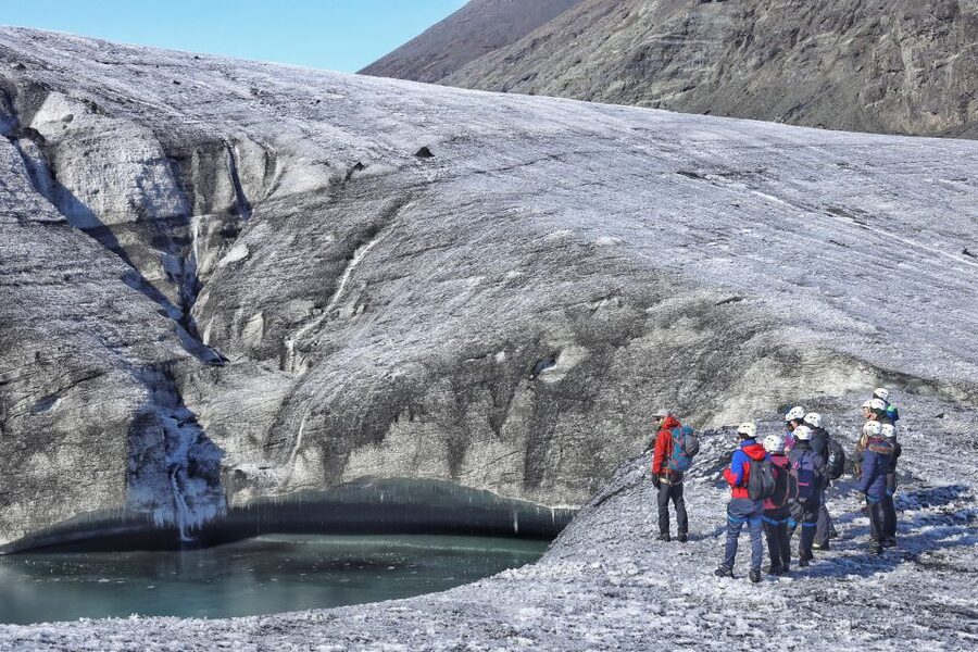 Jökulsárlón: Vatnajökull Glacier Guided Hiking Tour - Why Jökulsárlón glacier walks feel different on Vatnajökull
