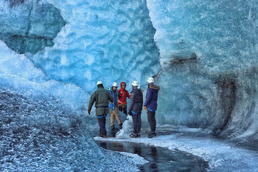 Jökulsárlón: Vatnajökull Glacier Guided Hiking Tour - Price and timing: what your $150 really buys