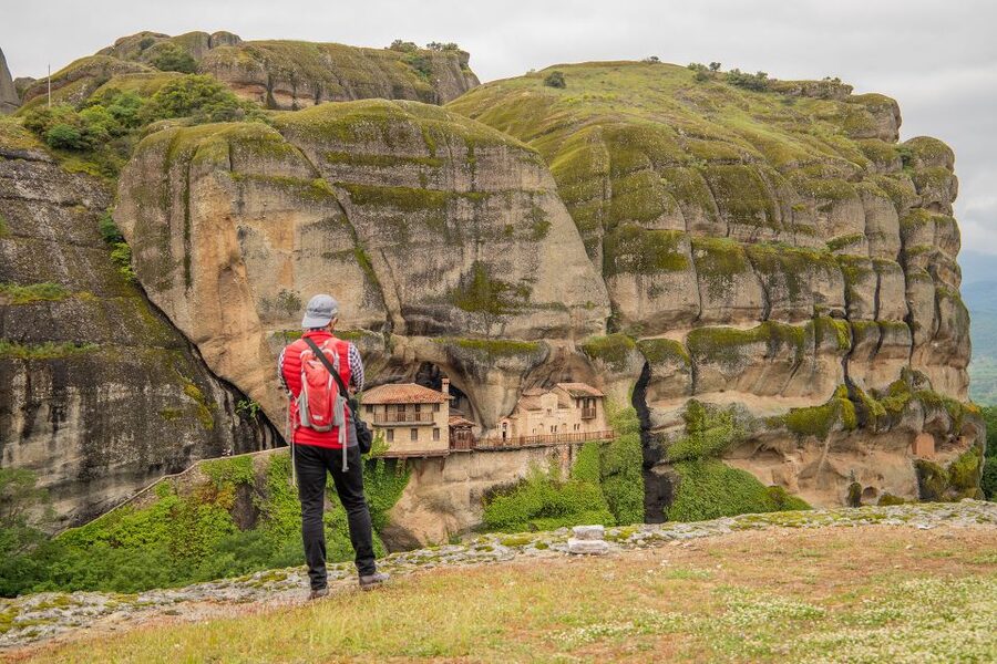 Kalabaka: Meteora Small-Group Hiking Tour w/ Monastery Visit - Meteora looks different when you hike it, not when you drive