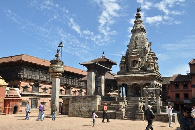 Kathmandu Highlights: Private UNESCO World Heritage Sites Tour - Hiking notes: shoes, pace, and what moderate fitness means