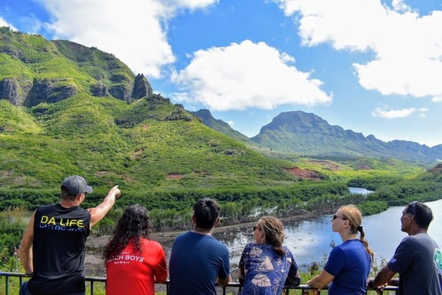 Kauai: Guided Hike and Waterfall Swim - The hike portion: quarter-mile one way through refuge scenery