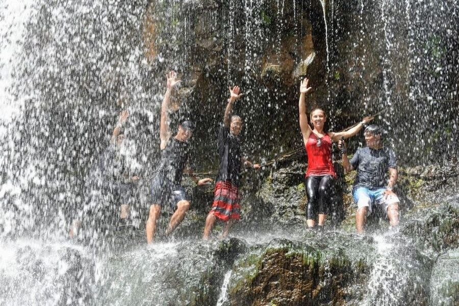 Kauai: Guided Hike and Waterfall Swim - What to bring: camera, bug spray, and water-shoe planning