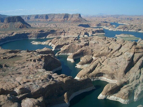 Kayak Antelope Canyon and hike, at Lake Powell - Key Things You’ll Notice