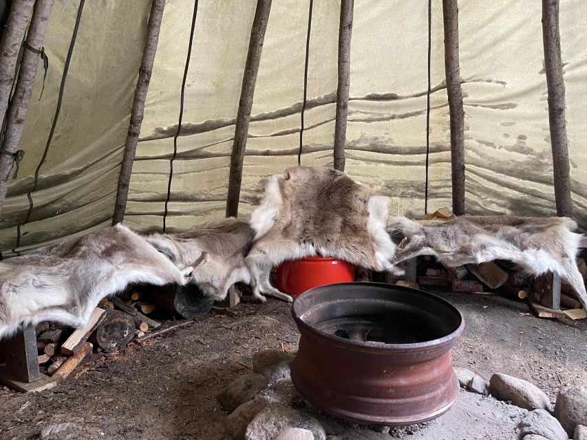 Korouoma Canyon Frozen Waterfalls Hike & Private Teepee BBQ - Private Teepee BBQ: Cozy Warmth After the Ice Work