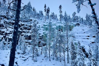 Korouoma Frozen Waterfalls Hiking Tour - The route to three frozen waterfalls: easy/moderate with real footing