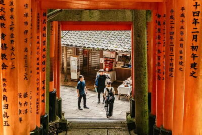 Kyoto: 3-Hour Fushimi Inari Shrine Hidden Hiking Tour - Starting at Tofukuji: Temple Pause Before the Climb