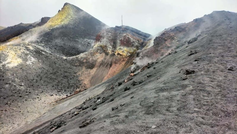 La Palma: Tajogaite Volcano Guided Hike - The 6.5 km route: slopes, ash footing, and pacing