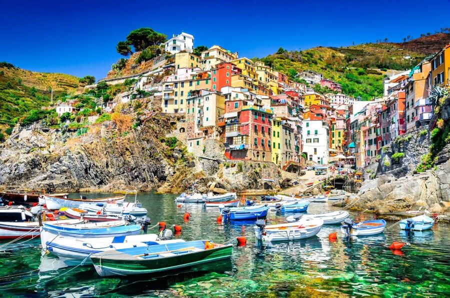 La Spezia: Cinque Terre Guided Hiking Tour - What You Really Need: Shoes, Sun, Water, and a Realistic Body Check
