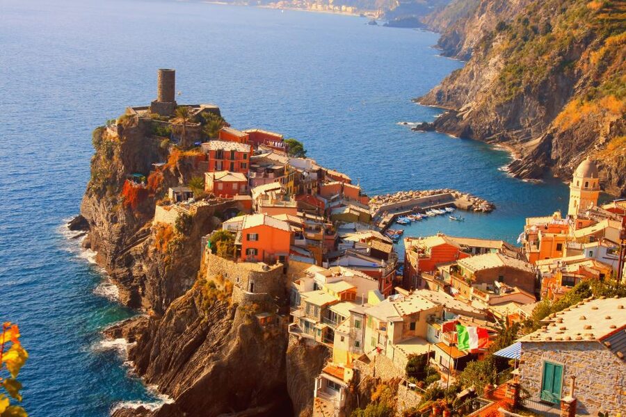 La Spezia: Cinque Terre Guided Hiking Tour - Vernazza by Train: Coastal Time After the Hard Part