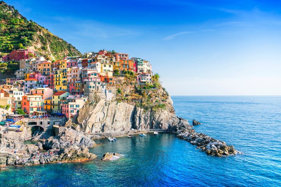 La Spezia: Cinque Terre Guided Hiking Tour - Manarola to Corniglia: The Steep Trail With Vineyards and Sea Views