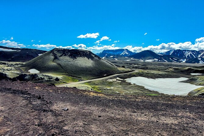 Landmannalaugar, Hekla, Sigoldugljufur 4x4 tour with Hiking - Landmannalaugar: Color Mountains, Hikes, and a Natural Pool Dip