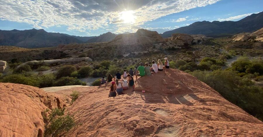 Las Vegas: Sunset Hike and Photography Tour Near Red Rock - Meet-Up, Van Ride, and the Timing That Actually Matters