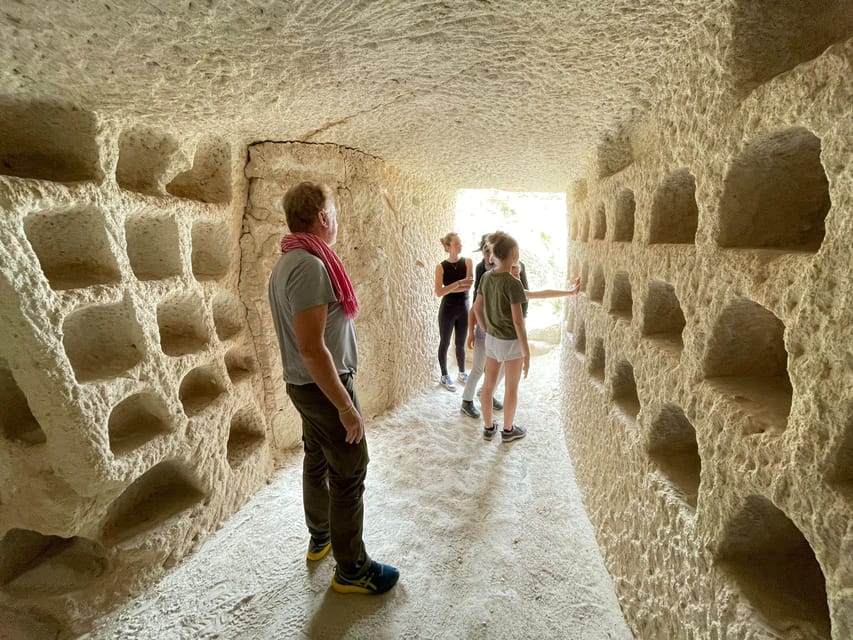 LET'S GO HİKİNG TO DİSCOVER CAPPADOCİA.. - White Valley: geology lessons plus local fruit and plants
