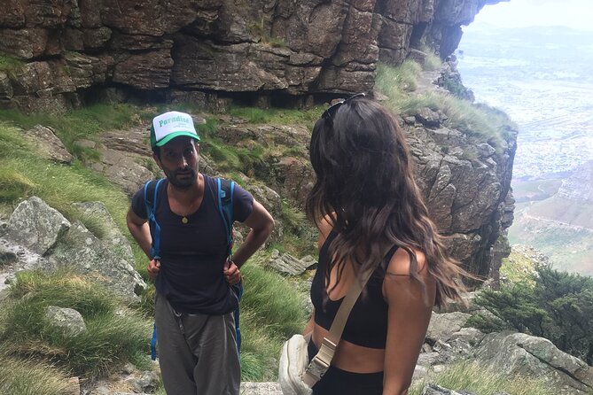 Lion's Head HIKE Table Mountain in Cape Town-South Africa - Choosing your route: from India Venster scrambles to Pipe Track strolls