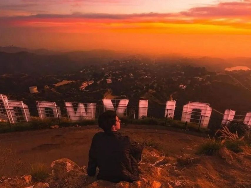 Los Angeles: Front & Back of Hollywood Sign Hike Guided Tour - Griffith Observatory views and Downtown LA: where the skyline starts showing up
