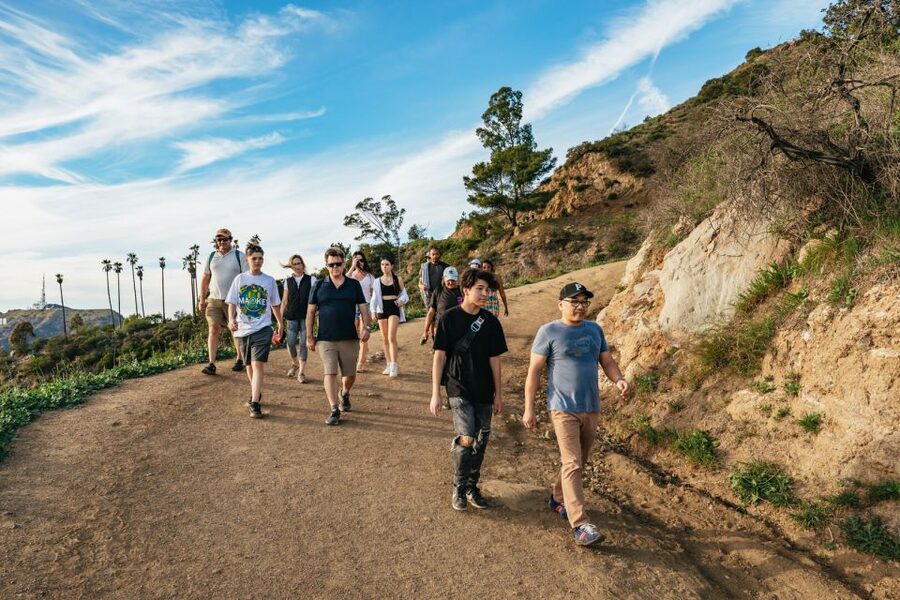 Los Angeles: Griffith Observatory Guided Hike/Walking Tour - Charlie Turner Trailhead: the scenic walk that keeps you moving