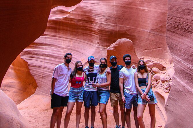 Lower Antelope Canyon Hiking Tour - Your hour in the canyon: stairs, ladders, and the color ride