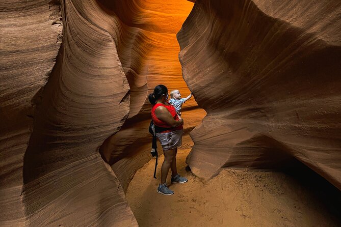 Lower Antelope Canyon Hiking Tour - Culture, geology, and botany: why a guide matters here