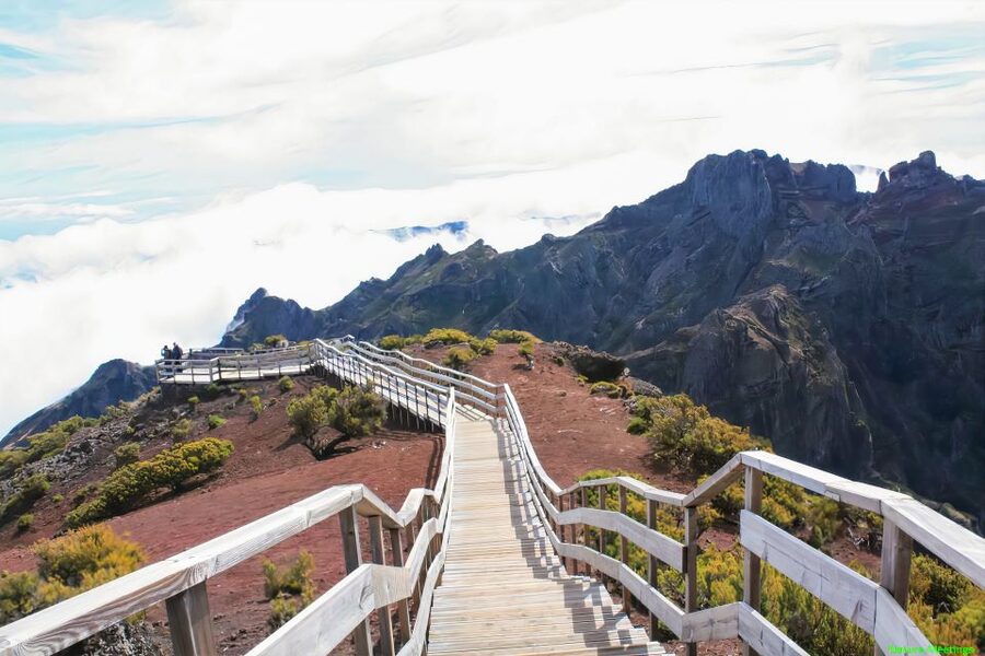 Madeira: Pico Arieiro to Pico Ruivo Hike - Quick hits