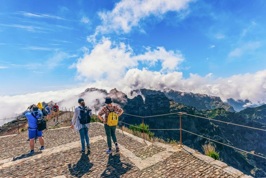Madeira: Pico Arieiro to Pico Ruivo Hike - Guides, Group Pace, and Safety: What You’re Really Paying For
