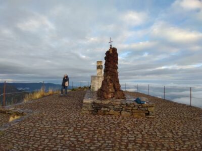 Madeira: Pico Ruivo Guided Sunrise Hike with Hotel Pickup - Getting Picked Up in Funchal, Santana, Santa Cruz, Machico, and Caniço