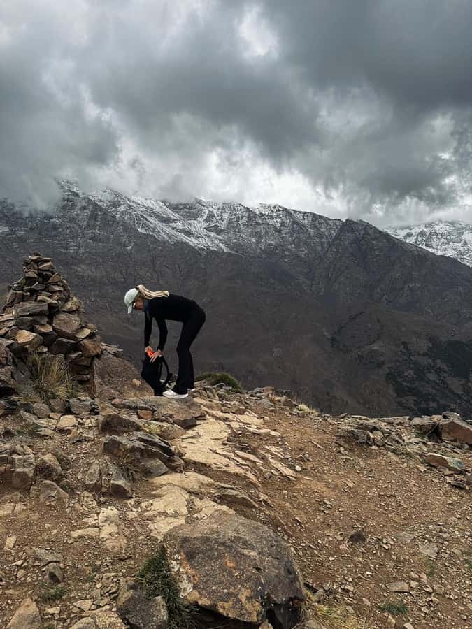 Marrakech: Tedli Summit Atlas Mountains Day Hike & Lunch - The hike from 1,740m: hamlets, nut trees, and Jbel Toubkal views