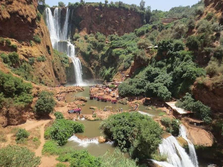 Marrakesh: Ouzoud Waterfalls Trip with Hike & Boat Option - Guides, language, and group size: why it feels smooth