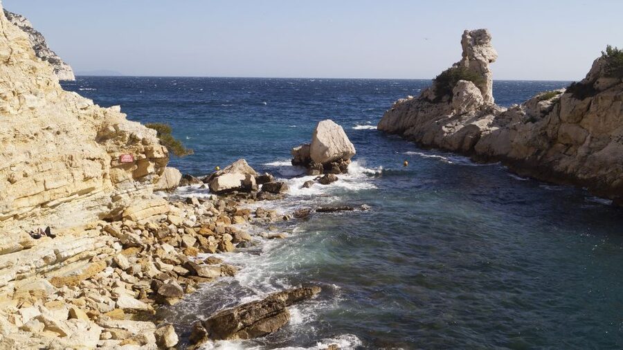 Marseille: Calanques National Park Guided Hike with Picnic - Wind, heat, and shoes: your checklist for a safer, more comfortable day
