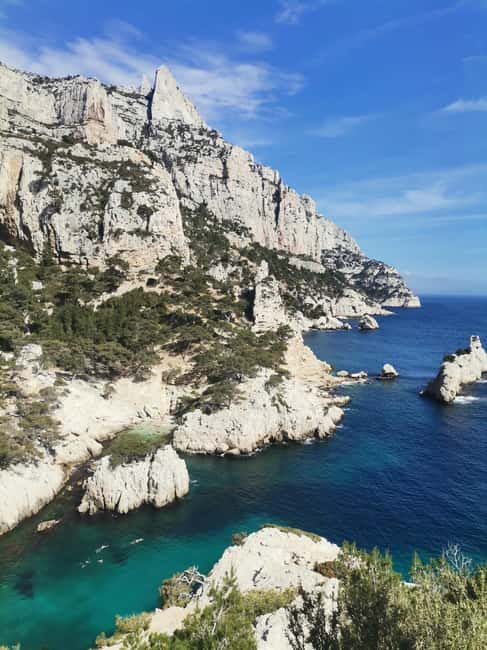 Marseille: Calanques National Park Guided Hike with Picnic - Price and value: is $41 worth it for 5 hours in the Calanques?