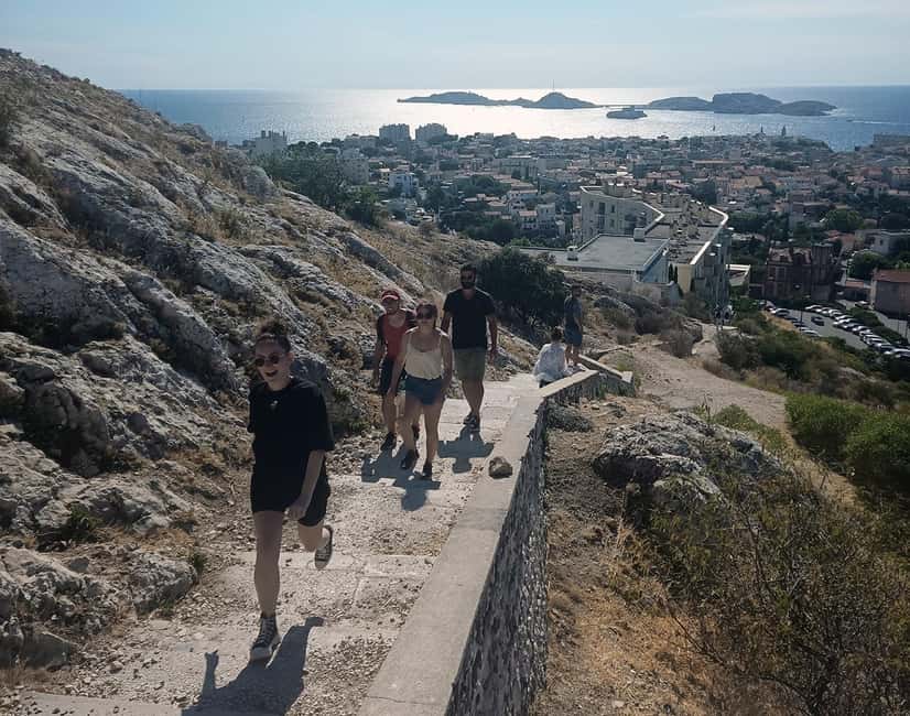 Marseille: Urban Hiking Tour with a Local Guide - Anse de Malmousque and Anse de La Fausse Monnaie: coves that keep the story moving