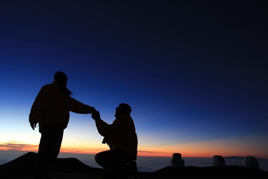 MaunaKea Summit SUNSET and Star Tour with Photo - Price and value: what $280 covers on Mauna Kea
