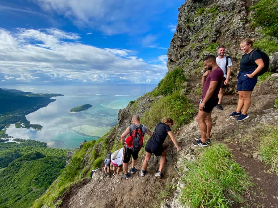 Mauritius: Le Morne Mountain UNESCO Eco Hike - Rest points, family photos, and the summit pause