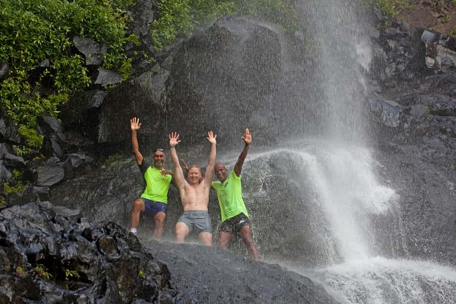 Mauritius: The Iconic Waterfalls hike + Mauritian picnic - Why Tamarind Falls Feels More Like a Local Day Than a Tour Bus