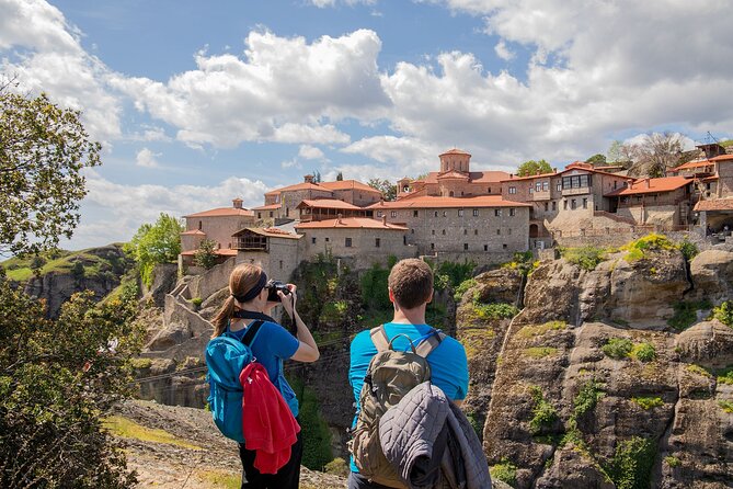 Meteora Small Group Hiking tour with Transfer and Monastery Visit - Why a small-group hike beats monastery-only days