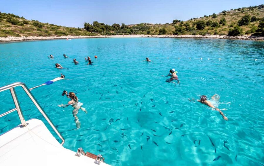Mikado Kornati Excursion with snorkeling and hiking stops - Back to Kornat: the walk, the lunch, and Suha punta swim time