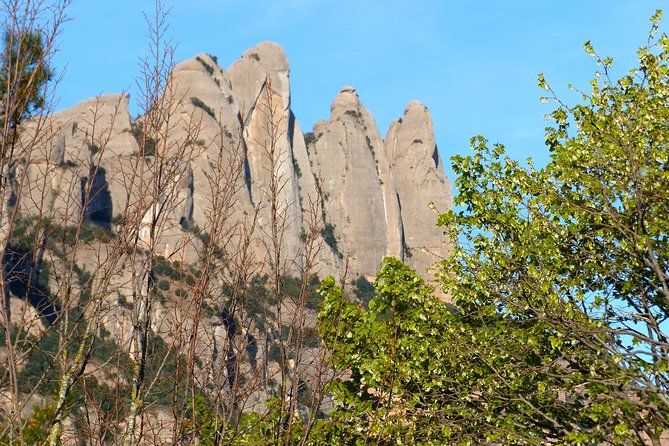 Montserrat Hiking Experience from Barcelona - Choosing Your Route: Easy Funicular Views to Advanced West-to-East