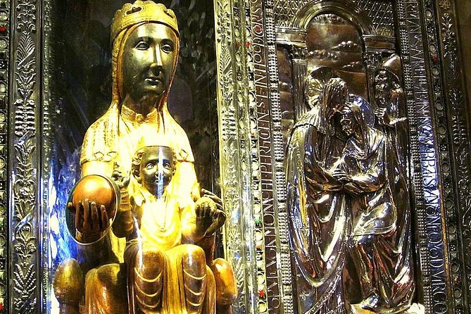 Montserrat Monastery with Easy Hike & Sitges Tour from Barcelona - Timing and pacing: avoid the rush, but don’t plan for slowness
