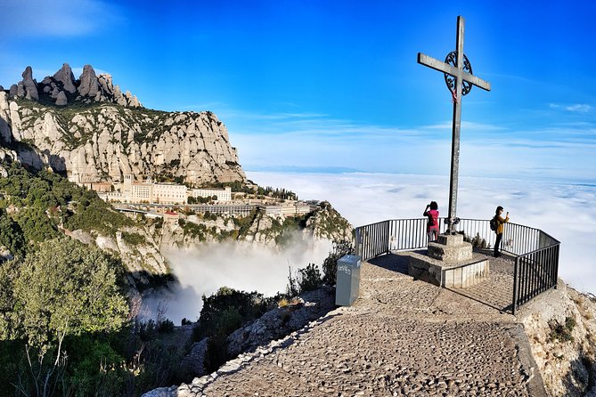 Montserrat Nature Walk, Monastery and Museum from Barcelona - Chapel Saint Anna and the natural side of Montserrat