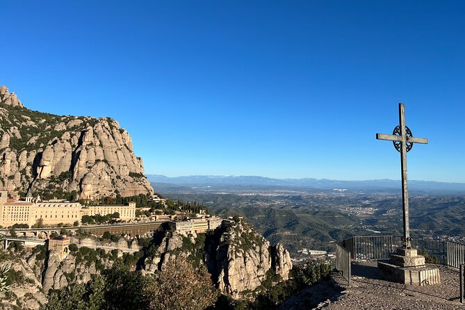 Montserrat very early : Hiking, Abbey, very small group - The sunrise and viewpoint factor you’ll remember