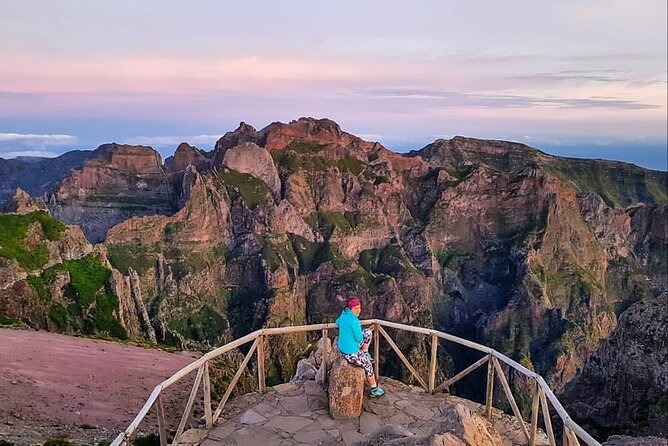 Morning Transfer To Pico Do Arieiro, Hike To Pico Ruivo & Return From Teixeira - Morning at Pico do Arieiro: Tunnels, Stairs, and Walk Above the Clouds