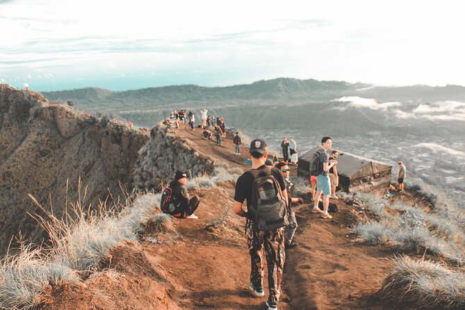 Mount Batur Sunrise Hike & Hot Spring (Private & All-Inclusive) - Buffet lunch at Batur Sari: a well-timed reset