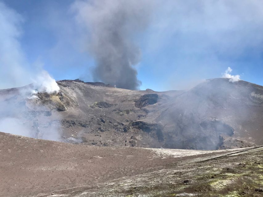 Mount Etna: Central Crater Guided Hike for Advanced Hikers - The mid-day rhythm: Piano delle Concazze, ski-lift area, then Piano Provenzana